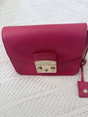 Furla Magenta Pink Leather Mini Metropolis Crossbody Bag